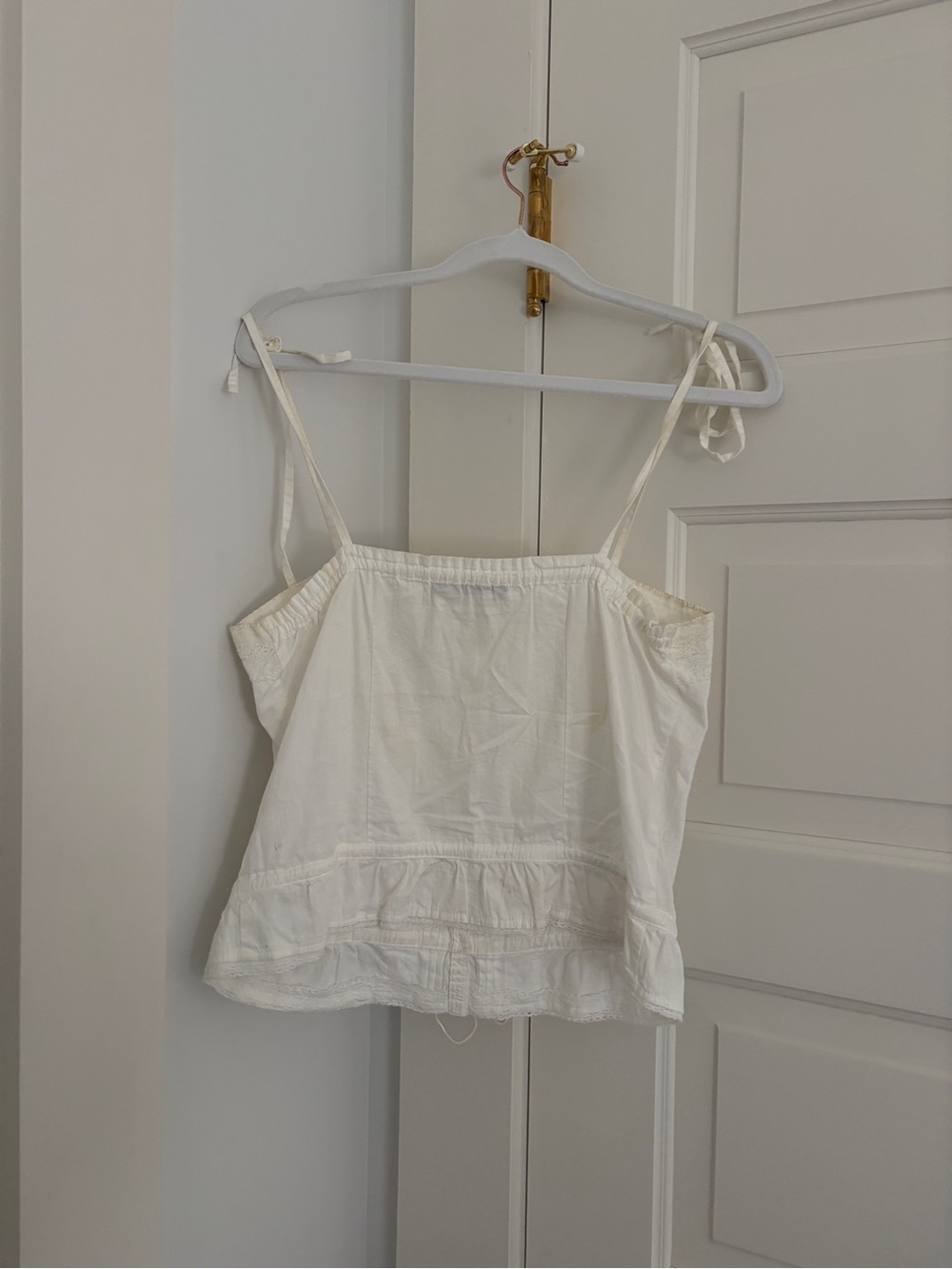 Brandy Melville White Maeve Top - Picture 3 of 4